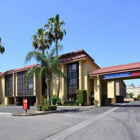 California Inn And Suites Bakersfield Exterior foto